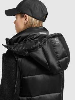 Khujo Bodywarmers Bodywarmer Tourin Dames Zwart 15 Khujo Bodywarmers Bodywarmer Tourin Dames Zwart -Winterjas Winkel 0c2adb6113afb417be072dbdb1b4be5f scaled