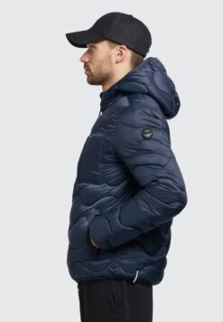 Khujo Remo - Jas - Dunkelblau -Winterjas Winkel 11e1918b2d044e81a0f8768c95920fac scaled