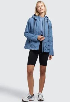 Khujo Zahira - Lichte Jas - Blau 11 Khujo Zahira - Lichte Jas - Blau -Winterjas Winkel 11eab81e6adb4e1a94f74310441487a2 scaled