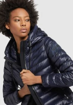 Khujo Lovina4 Shiny - Jas - Dunkelblau -Winterjas Winkel 144116c70d82444a806b5956b1a49719 scaled