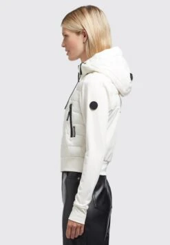 Khujo Dalis Shiny - Jas - Cremeweiß -Winterjas Winkel 1b6ef67a5a794287a1a90ef3735a3f7a scaled