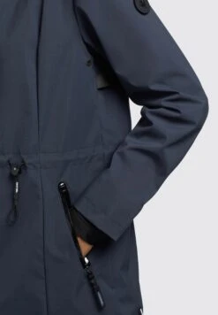 Khujo Aset - Parka - Dunkelblau -Winterjas Winkel 20abc522b6f84989868604b275bfcf88 scaled