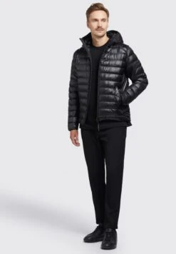 Khujo Vitus Shiny - Winterjas - Schwarz -Winterjas Winkel 4034a742240c41bca921354d8ccbe205 scaled