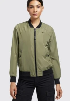 Khujo Persee - Jas - Olivgrün 13 Khujo Persee - Jas - Olivgrün -Winterjas Winkel 40dbd08dc53d4adbafb81c23ff49ccbf scaled