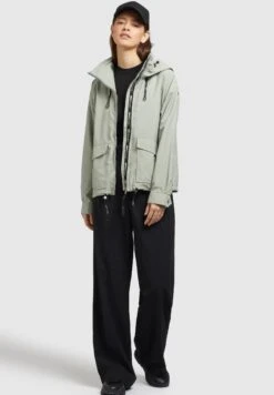 Khujo Blair - Jas - Blassgrün -Winterjas Winkel 41038aa736ec44eea4602bbbc3207a25