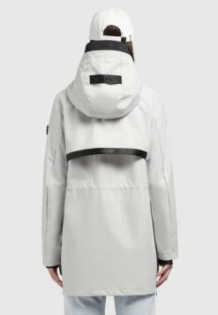 Khujo Zoni - Parka - Hellgrau -Winterjas Winkel 4264befb3d074d74aa7d77a6c16a4008 scaled