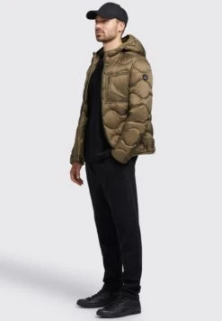 Khujo Remo - Jas - Olivgrün -Winterjas Winkel 482a000f449f40a295e19471b9814482 scaled