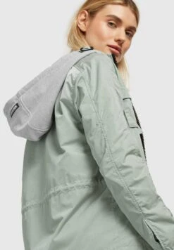 Khujo Flames - Lichte Jas - Blassgrün 13 Khujo Flames - Lichte Jas - Blassgrün -Winterjas Winkel 56dee82b9982443fa52ff00b41015822 scaled