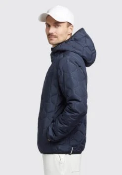 Khujo True - Jas - Dunkelblau -Winterjas Winkel 61960387cdf1475c9946686323e74144 scaled