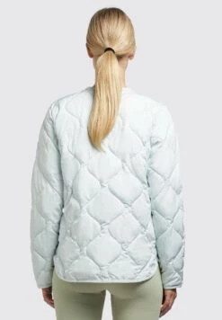 Khujo Alma - Jas - Blassgrün -Winterjas Winkel 65d6d8f8e3714c348aeb880b2e8078f6 scaled