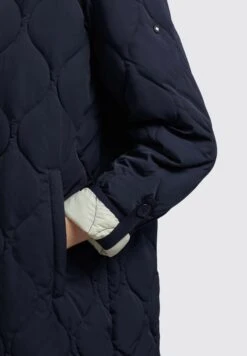 Khujo Sira - Jas - Dunkelblau -Winterjas Winkel 6b902c4401ce4bbaa1c403d706629da0 scaled