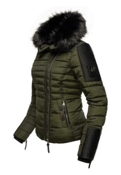 Navahoo Yuki - Winterjas - Olive -Winterjas Winkel 8633a83688444028ba44b26c7c6f010e scaled
