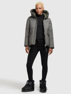 Khujo Winterjassen Winterjas Japura 2 Dames Kaki -Winterjas Winkel 86956527b954a0dcb6d38f602e424de0 scaled