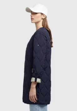 Khujo Sira - Jas - Dunkelblau -Winterjas Winkel 9bccf401a211407eaec1081151598cdf scaled