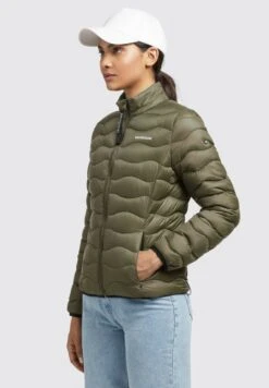 Khujo Eleni - Jas - Olivgrün 12 Khujo Eleni - Jas - Olivgrün -Winterjas Winkel beb8aeef6abe44c0bd5b91590b9d0acb scaled