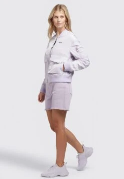 Khujo Nova - Bomberjacks - Flieder Hell -Winterjas Winkel bfb9f790c504463b99eb031edc7136e8 scaled