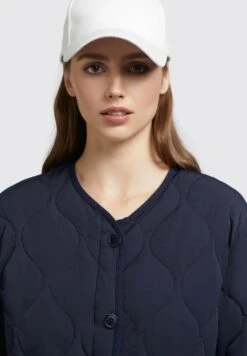 Khujo Sira - Jas - Dunkelblau -Winterjas Winkel d4305a4c431343c583e93b360ff7c25e scaled