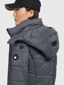 Khujo Tussenmantels Tussenmantel Fitt Light Dames Donkergrijs -Winterjas Winkel e90d9aec24b7751ba7c543f01b2adc73 scaled