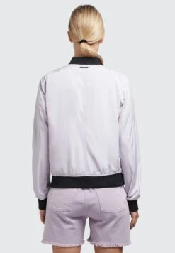 Khujo Stence2 - Bomberjacks - Flieder Hell 10 Khujo Stence2 - Bomberjacks - Flieder Hell -Winterjas Winkel efcdd7c602eb4153bd15c9d0168d6dc5 scaled