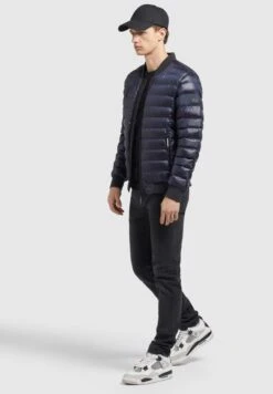 Khujo Toco Shiny - Jas - Dunkelblau -Winterjas Winkel eff0a38b9ecb4a6a9bb81ff2227b2b68 scaled