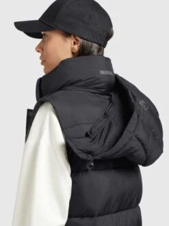 Khujo Bodywarmers Bodywarmer Magneta Dames Zwart 15 Khujo Bodywarmers Bodywarmer Magneta Dames Zwart -Winterjas Winkel f938d782d1cca5011efc5bd3e3113cd5 scaled