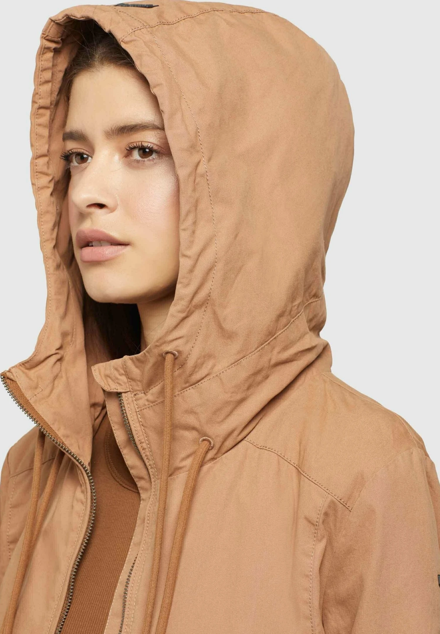 Khujo Rolava - Lichte Jas - Toffee 4 Khujo Rolava - Lichte Jas - Toffee - Afbeelding 4