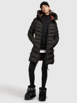 Khujo Korte Mantels Wintermantel Tuhani Dames Zwart -Winterjas Winkel fe83269a988f3b179803e783e91b4be4 scaled