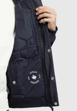 Khujo Carlson - Jas - Dunkelblau -Winterjas Winkel fe84f2ee16144720b243d3d2b5b1715b scaled